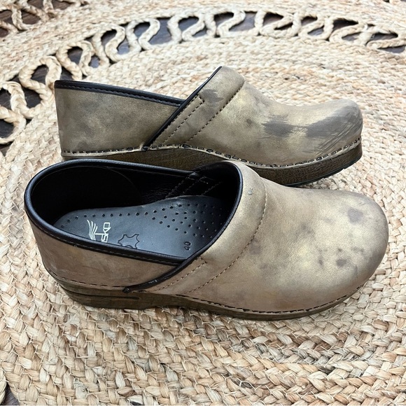 Dansko Pearl Opal Iridescent mule Clogs professional comfort size 40 - Picture 1 of 7